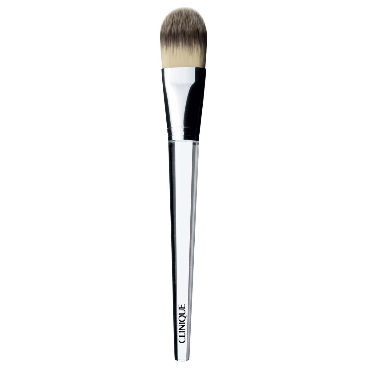 Brocha para base Clinique-1
