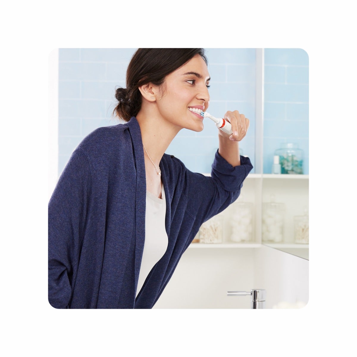 Cepillo de dientes eléctrico recargable Oral-B Smart 4 4100S Blanco-22
