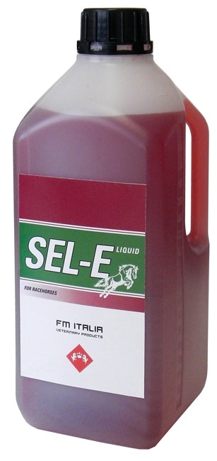 Sel-E Líquido, pienso complementario para caballos, 1900 ml