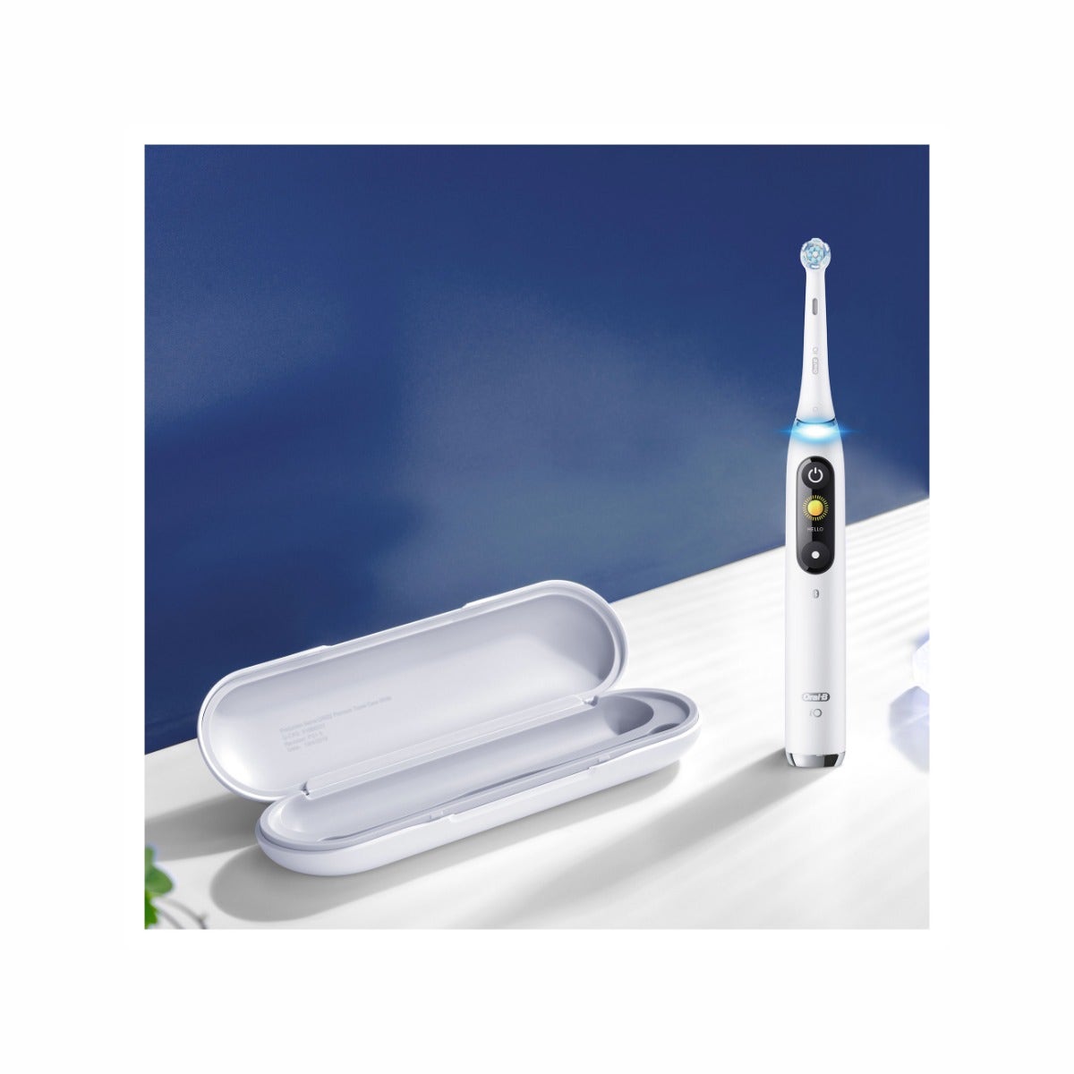 Oral-B Spazzolino Elettrico Ricaricabile iO 9S Bianco, 2 Testine, 1 Custodia Da Viaggio Ricaricabile, 1 Spazzolino