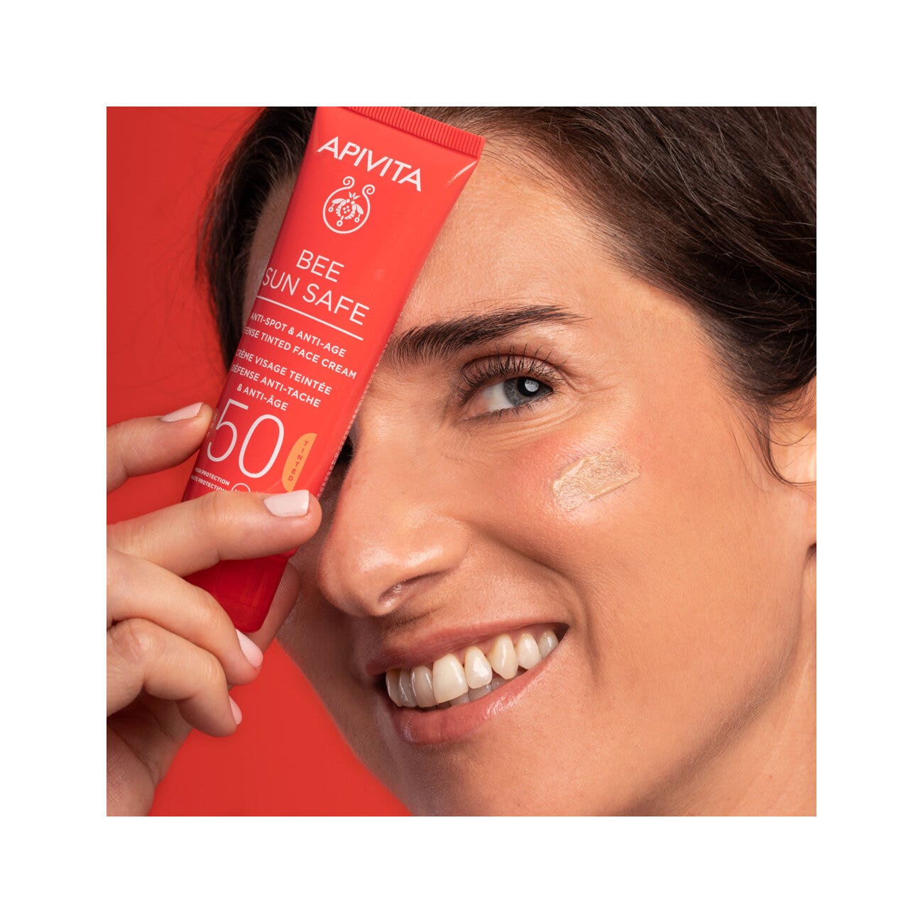 Apivita Bee Sun Safe Crema Viso Colorata SPF50 Anti-Macchia&Anti-Age 50ml