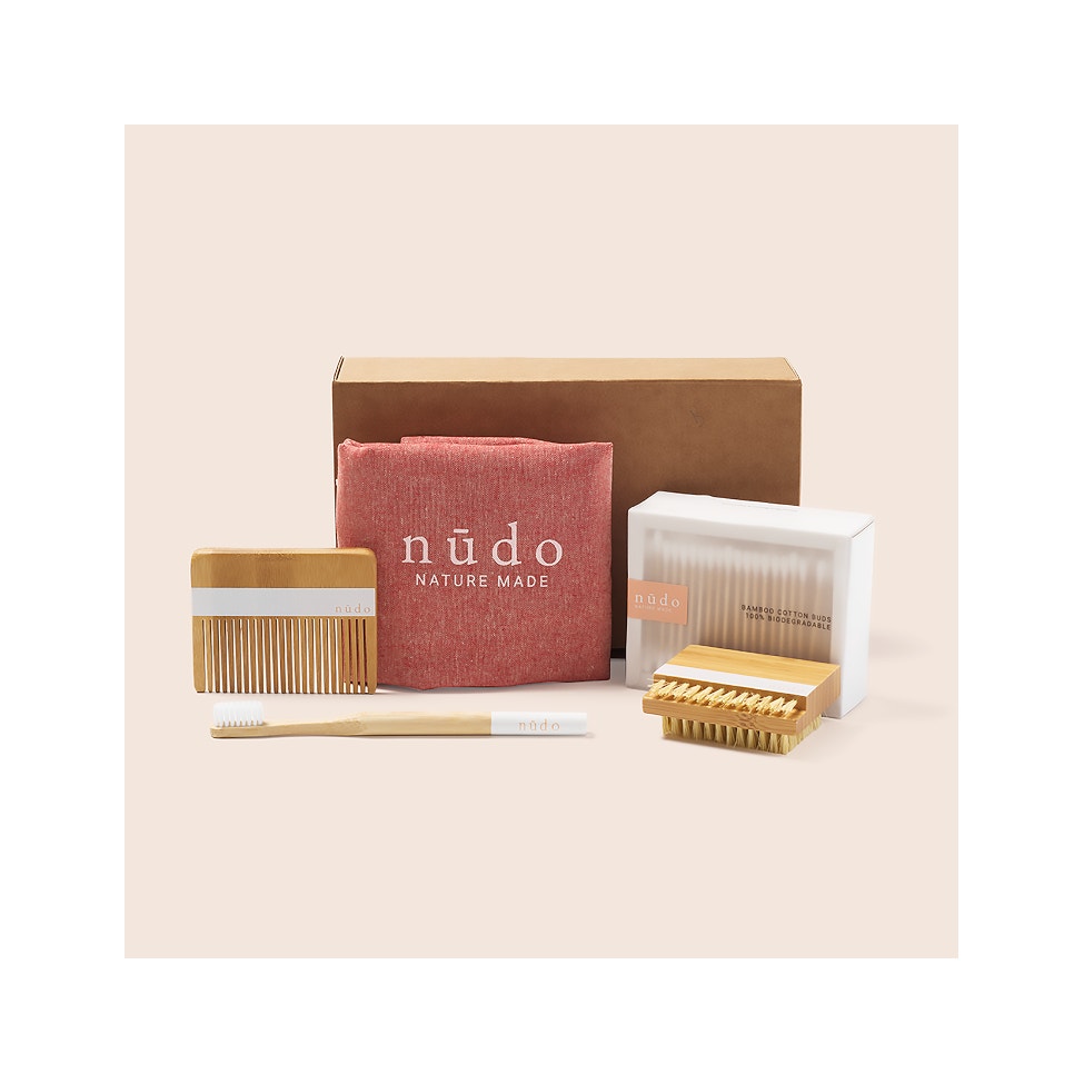 Nudo Kit Bamboo Essentials Cotton Fioc + Spazzolino Denti + Pettine + Spazzola Unghie + Shopper In Cotone